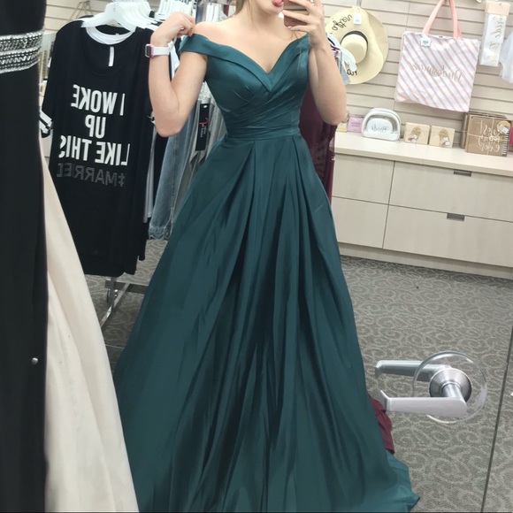 hunter green prom dress 2019